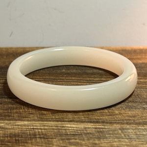 White Agate Bracelet Bangle 7.25” Vintage Jewelry Southwestern Birthday Anniversary Mother&#39;s Day Christmas Gift Graduation Boho Artisan