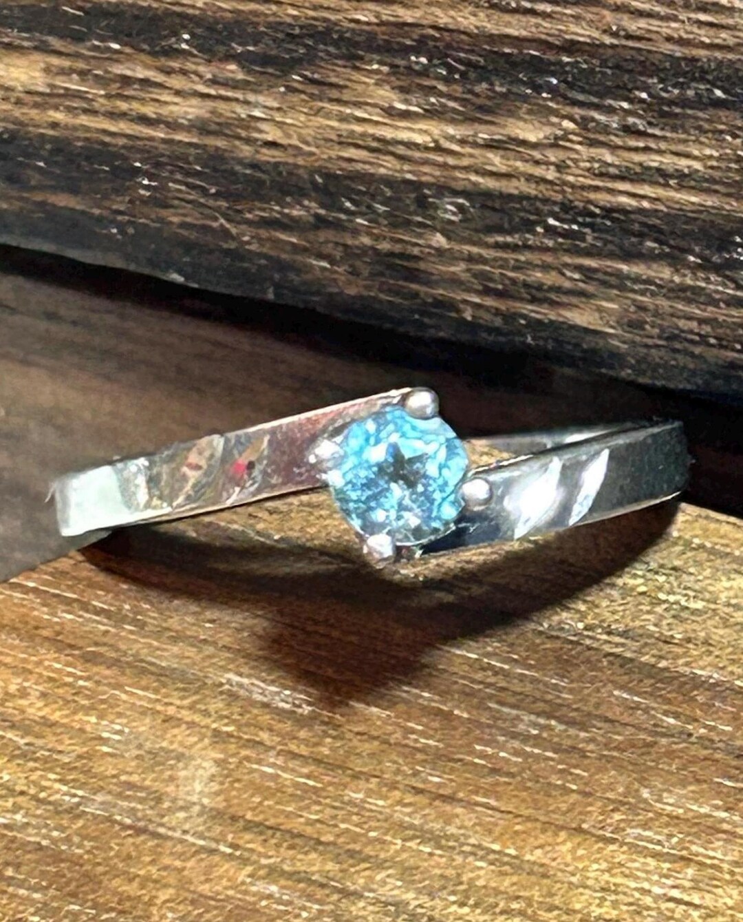 Blue Topaz Sterling Solitaire Ring .4ct Sz 6 Stacking 925 Silver ...