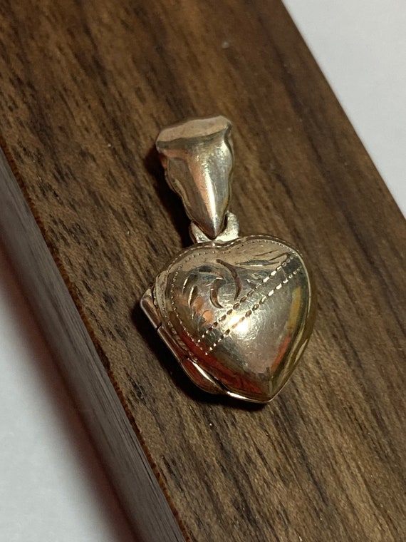 Sterling Heart Locket Pendant 4 Necklace Etched 9… - image 1