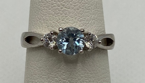 Ross simons aquamarine ring deals