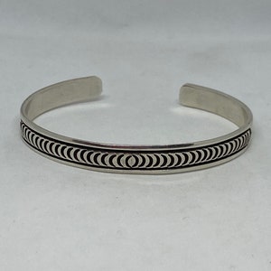 Navajo Sterling Cuff Bracelet Rick Enriquez 925 Silver Stamped Arrows Men&#39;s Unisex Vintage Jewelry Native Birthday Christmas Gift Tribal