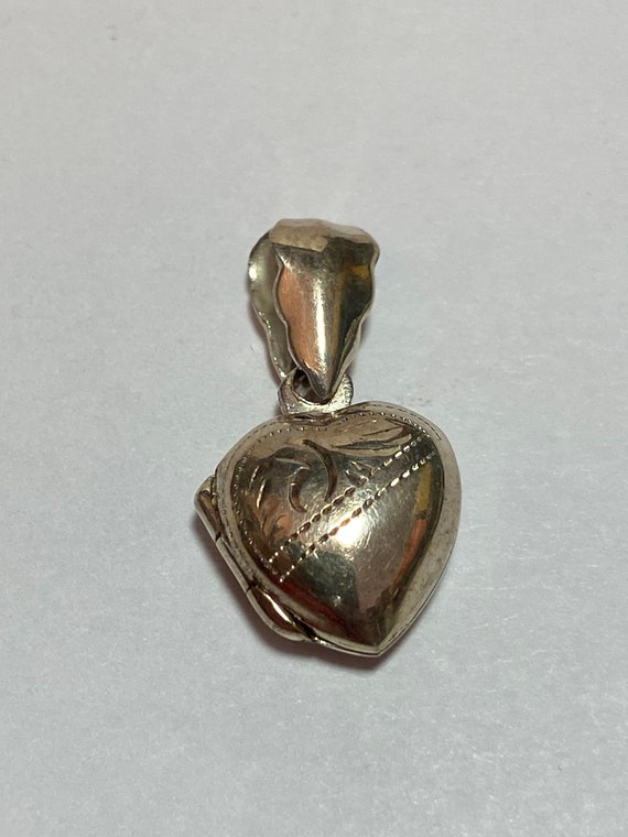 Sterling Heart Locket Pendant 4 Necklace Etched 9… - image 4