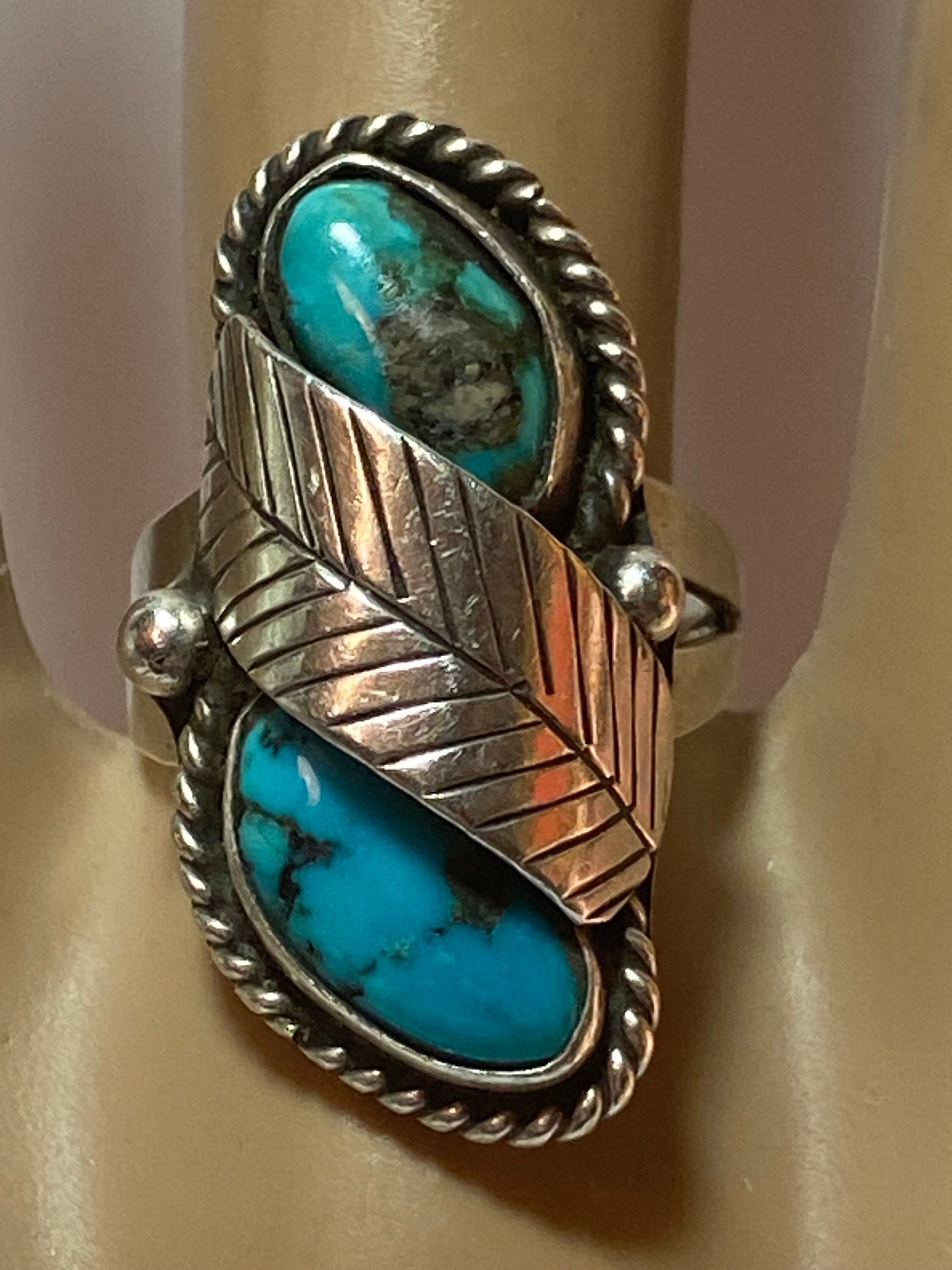 101 Gram Vintage Native American Navajo Turquoise Sterling Silver Leaf Bracelet 101 Gram Vintage Native American Navajo Turquoise Sterling Silver Leaf Bracelet