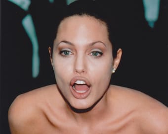 Angelina Jolie Nude - Etsy