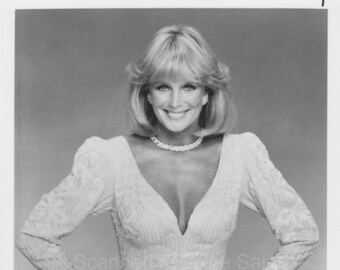 Linda Evans Nude - Etsy Canada