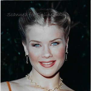 Tara Reid Gorgeous 4x6 photo