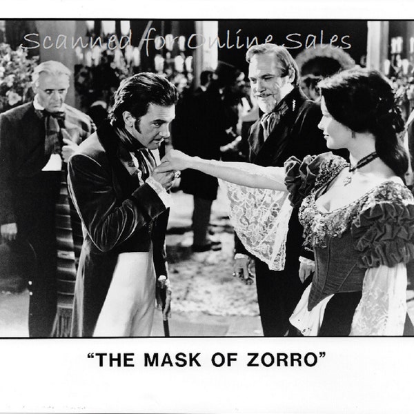 Mask of Zorro Antonio Banderas Catherine Zeta Jones Stuart Wilson Anthony Hopkins 8x10 Press Photo
