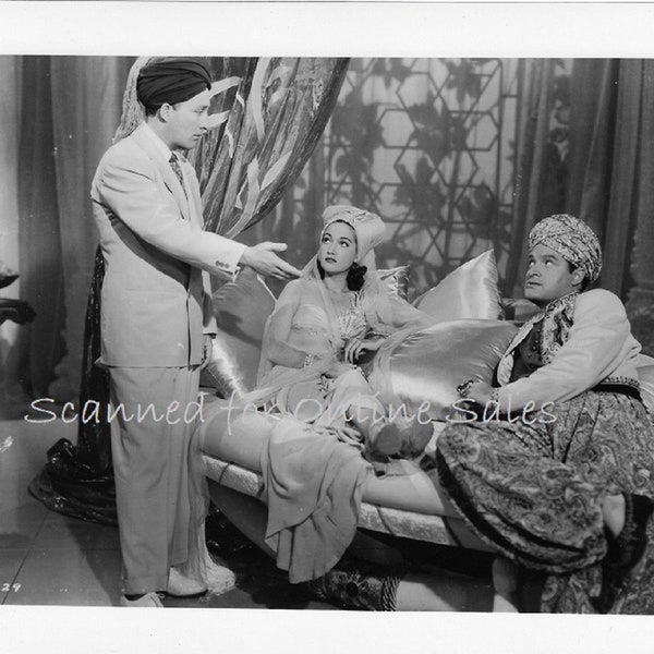 Bing Crosby Dorothy Lamour Bob Hope 8x10 Photo