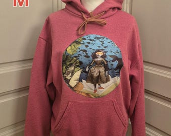 Himbeerfarbenes Sweatshirt mit Seidenschal-Applikation (M)
