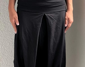 Pantalones harén con entrepierna caída