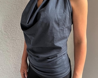 Top con cuello halter y espalda descubierta