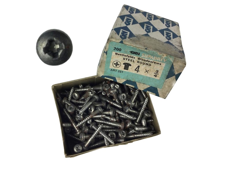 Box of 200 Nettlefolds 3/4 x 4 Steel Round Wood Screws, Phillips Screw Head W8020. Free UK Postage. image 1