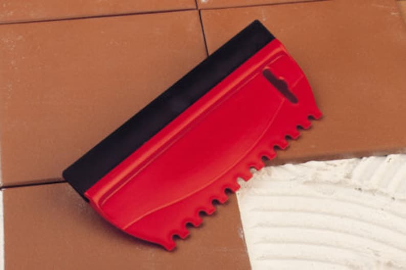 Linic Products UK Made Tile Adhesive Spreader, Wall Tile Spreader Grouter Tool. S7196 Free UK Postage. image 1