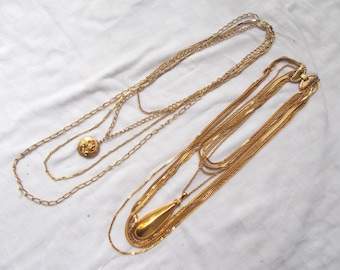 Choice: MULTI-CHAIN NECKLACE Monet Teardrop Daisy Flower Locket Goldtone