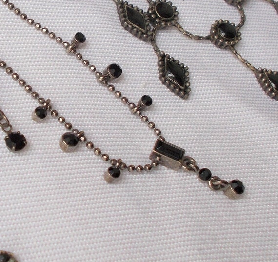 BLACK MINIMALIST NECKLACE Antiqued Silver Chain R… - image 3