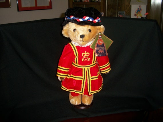 harrods beefeater bear