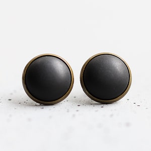 Studs nobile nero immagine 1