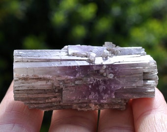 A Purple Aragonite _ FREE Delivery -  46 gram -  1.62 Oz  from Spain