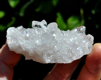 Quartz Crystal from Minas Gerais, Natural Terminated, 77 grams