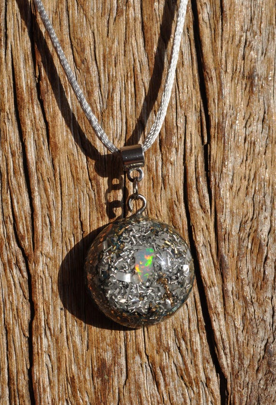 Welo Opal Pendant Orgonite Necklace - Unisex Jewellery