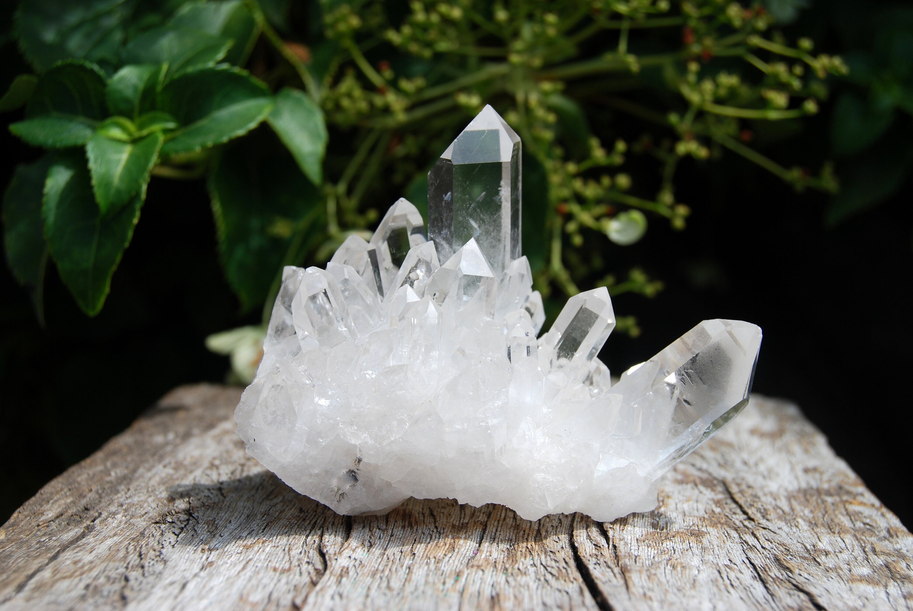 crystal clusters crystal clusters