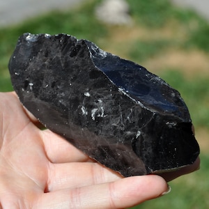 Stor rå svart obsidiankristallbit – 209 g (7,37 oz) natursten