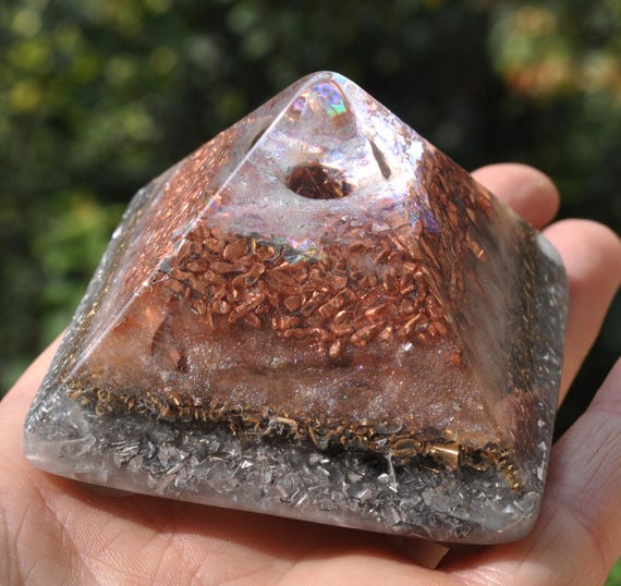 170g Clear Quartz Crystal Orgonite orgone Pyramid Emf Harmonizer  - 6Oz