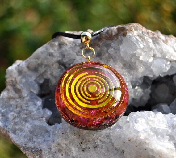 LAKHOVSKY MWO Pendant Orgonite®  Magenta Pendant Necklace  - EMF Harmonizer - Unisex