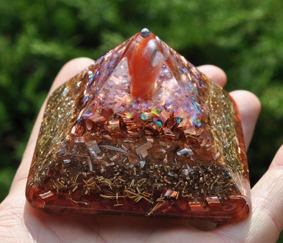 Carnelian Agate Orgonite® Giza Pyramid - 146 gram - 5.14Oz