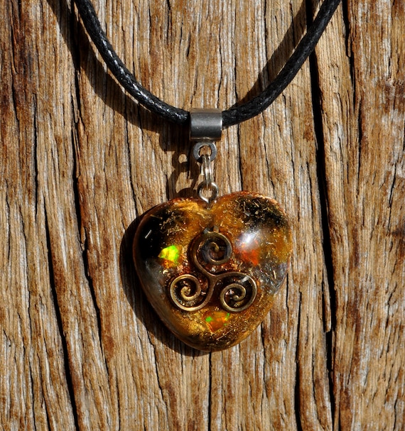 Triskelion Multicolor Orgonite® Heart Necklace with Three Orange Opals – Spiritual Symbol, Energy Healing Jewelry
