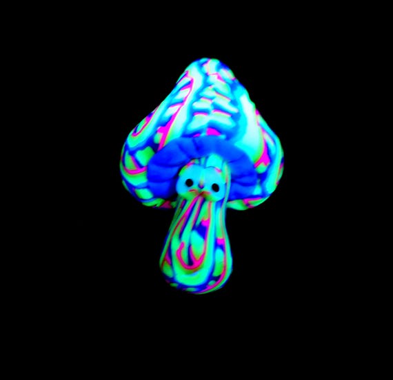 UV Mushroom Pendant Necklace Psywear Blacklight