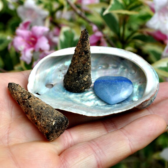 Natural Incense Gift Set: Yerba Santa Smudge Cones with Abalone Shell and Crystal Heart