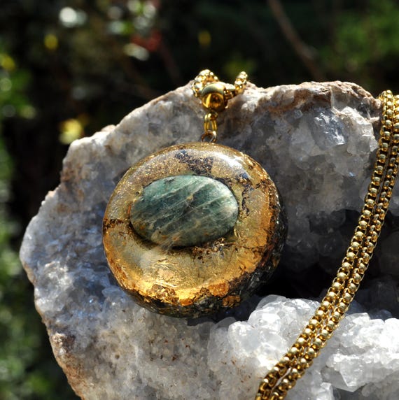 RARE Chrome Diopside EMF Harmonizer Orgonite® Pendant Energy Pendant, Meditation Jewelry