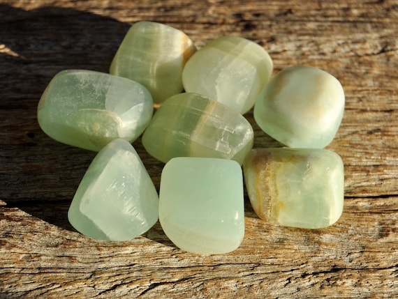 Pistachio Calcite - Sea green Calcite - Polished Tumbled Stone - One Piece