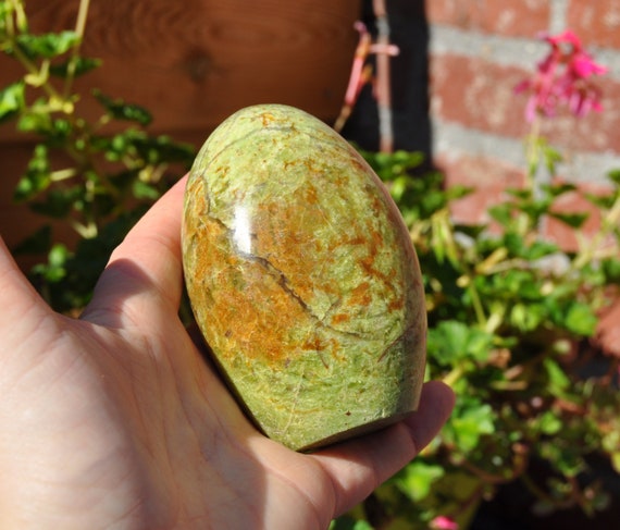 XL Green Opal Freeform Standing Sculpture 432 grams - 15.24 Oz