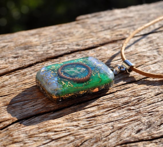 GREEN EMERALD Tensor Pendant Orgonite® Tensor Ring –  EMF Pendant Harmonizer