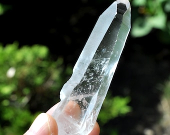 Pointe de cristal de quartz lémurien clair, naturel, Brésil, 41 g – 1,45 oz