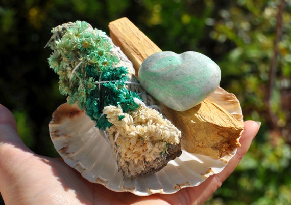 WHITE SAGE Mullein Smudge Set with Green Moonstone Heart + White Sage + Palo Santo + Shell - Energy Purification