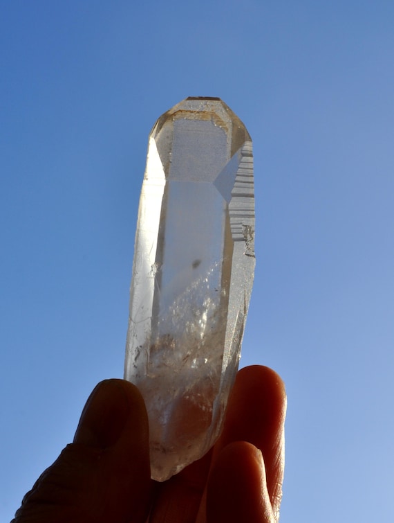 A Lemurian  Quartz Crystal - 59g - 2.08Oz - Display Specimen