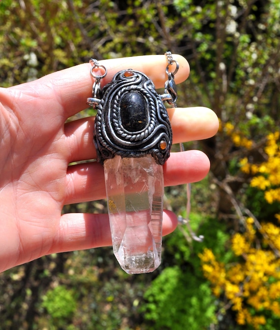 LEMURIAN Quartz Wand with GREENLAND NUUMMITE - Crystal Healing Tool