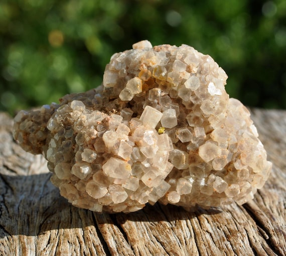 WHITE ARAGONITE Cluster Rare 173g - 6.10Oz