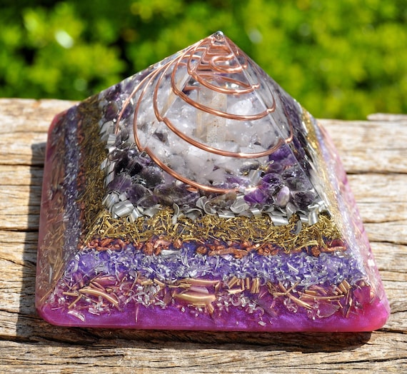 GOLDEN TRIANGLE Orgonite® Orgonite Pyramid with Clear Quartz, Rose Quartz and Amethyst - 550 grams - 20 Oz - Pre-Order