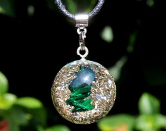 SILK MALACHITE Orgonite® Pendant Necklace - Unisex