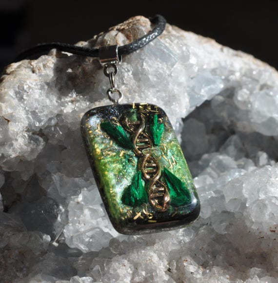 DNA HELIX MALACHITE Emf Harmonizer Orgonite® Pendant Necklace