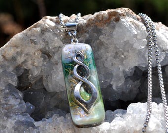 Orgonite Pendant Necklace – Unisex Crystal Jewelry