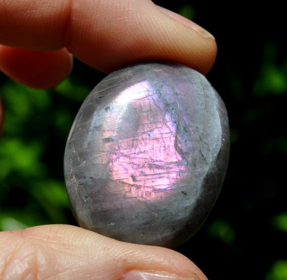 SUNSET LABRADORITE Purple Labradorite Pebble Small Crystal  - Flash on Both Sides ! Free Shipment !