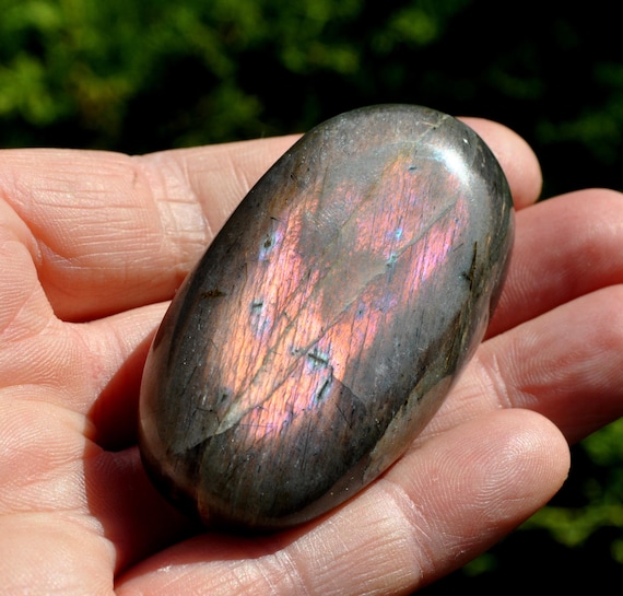 SUNSET LABRADORITE - Orange Purple Labradorite Palm Stone -  65g - 2.3Oz