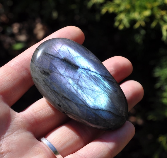Flash LABRADORITE Flat Palm stone,  Madagascar, 61 grams, Polished