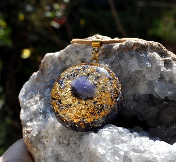 Purple Tanzanite Raw Pendant – Handcrafted Orgonite, EMF Harmonization, Focus Unisex