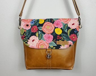 Red Apples And Passion Flowers Messenger Bag Crossbody Bag Large Durable Shoulder School Or Business Bag Oxford Fabric For Mens Womens